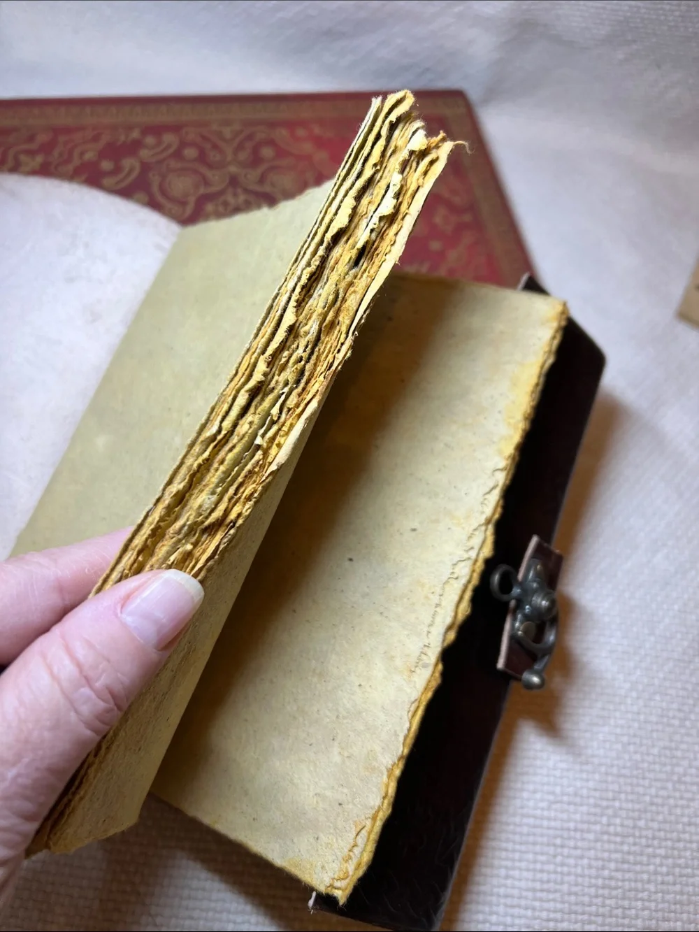 N/A handcrafted brown